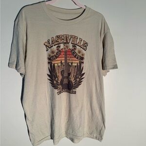 Nashville Graphic Tee - Beige Men’s Short Sleeve Shirt